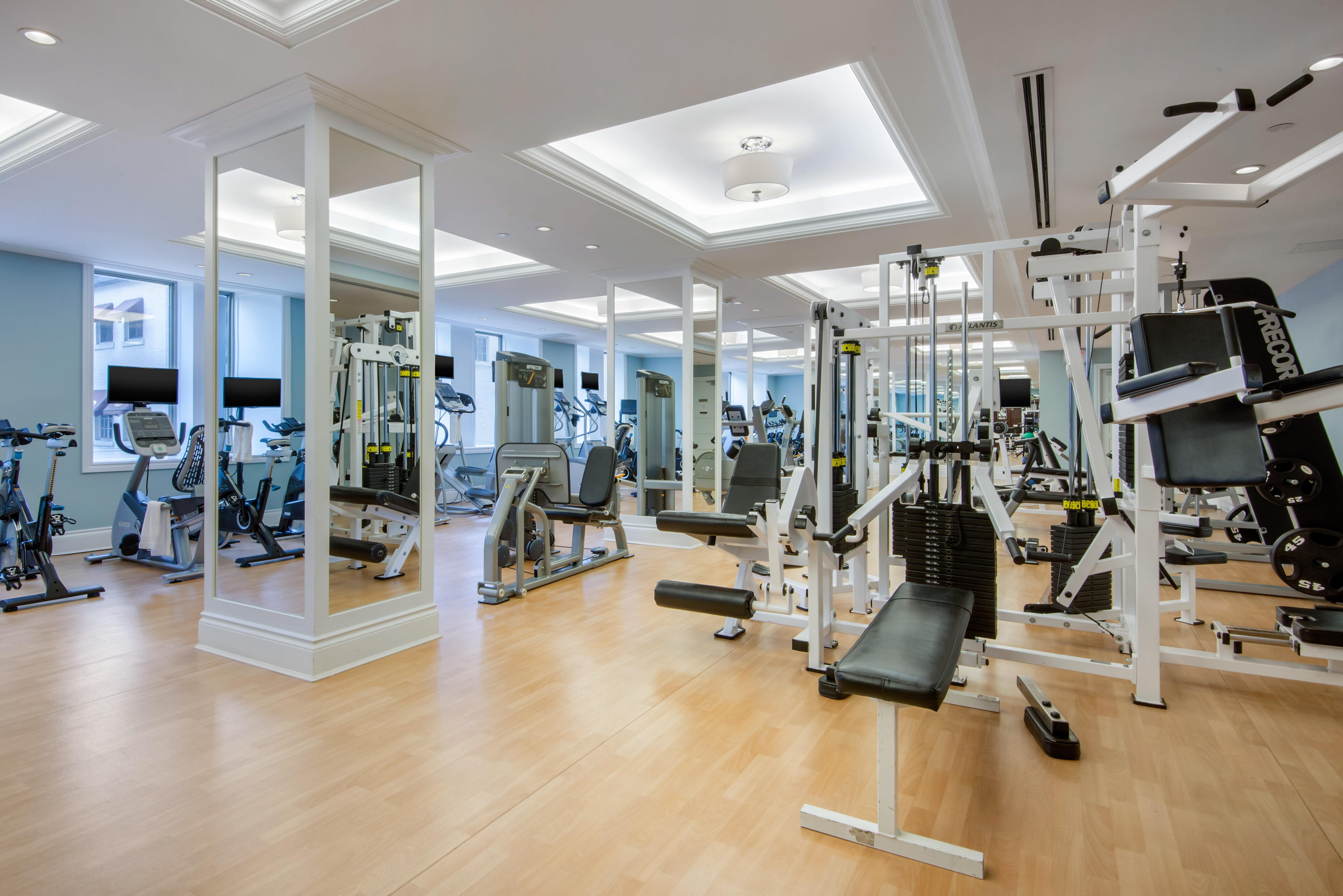 Hotel The Omni King Edward 4*