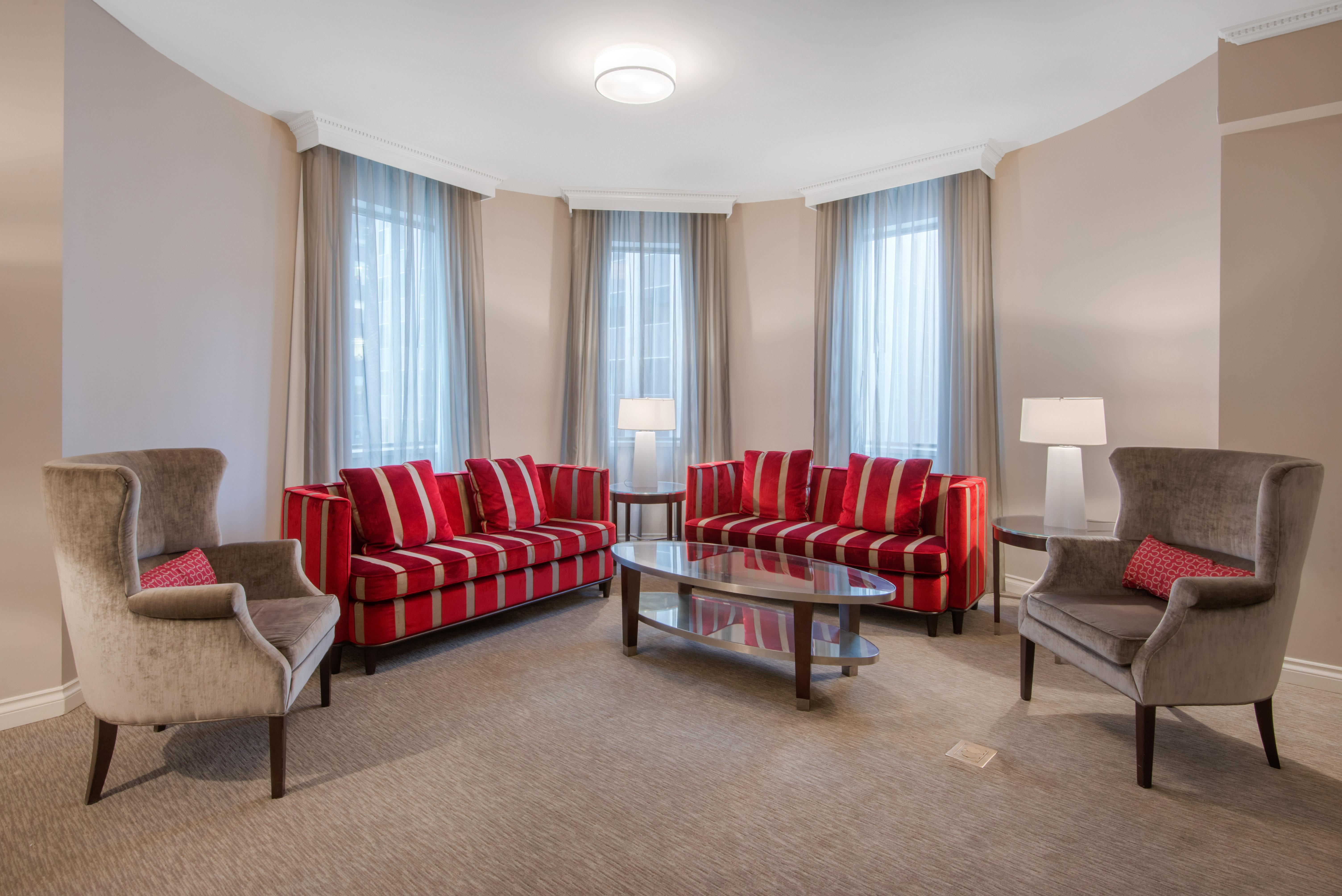 Hotel The Omni King Edward 4*