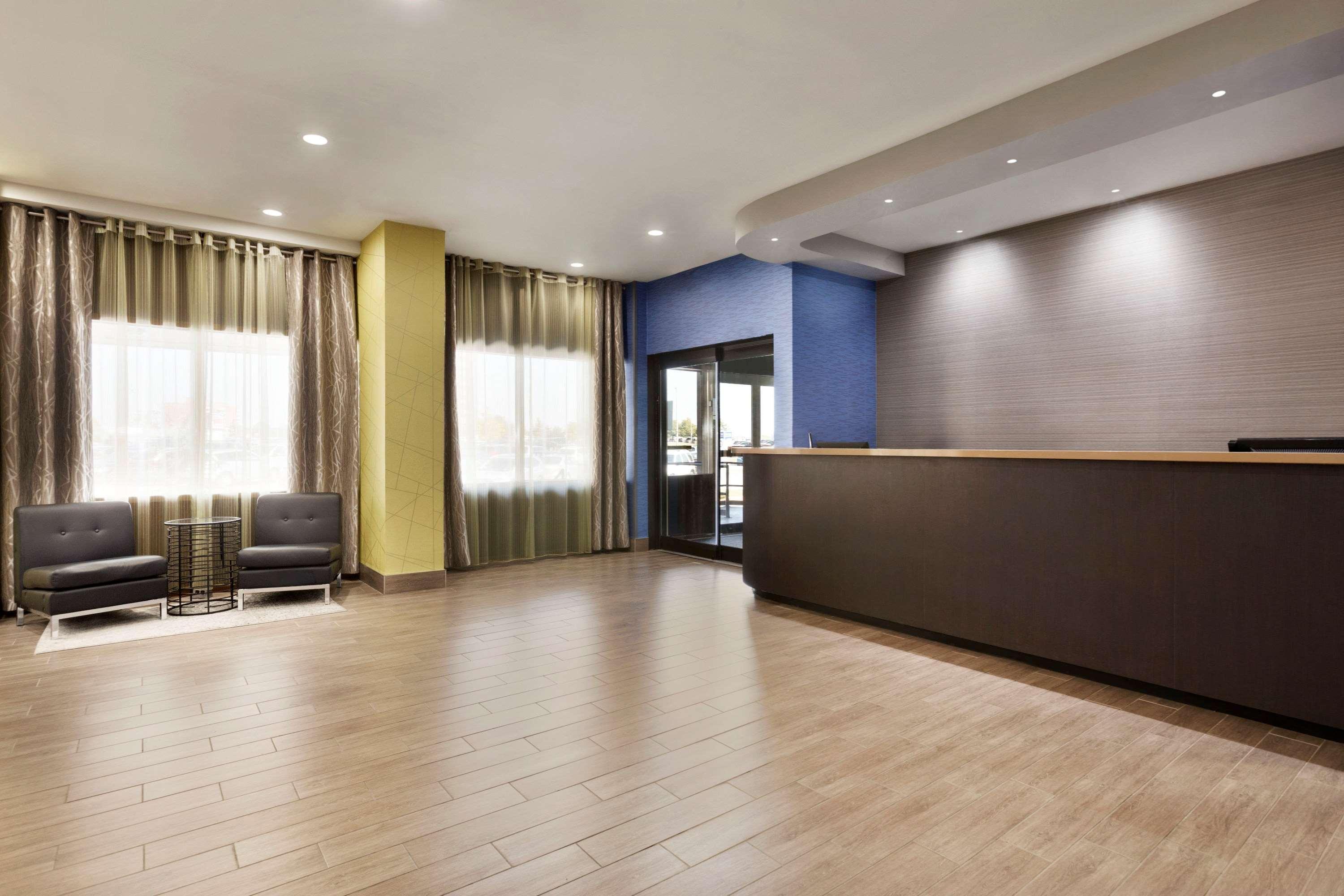 Travelodge By Wyndham East 2* Toronto