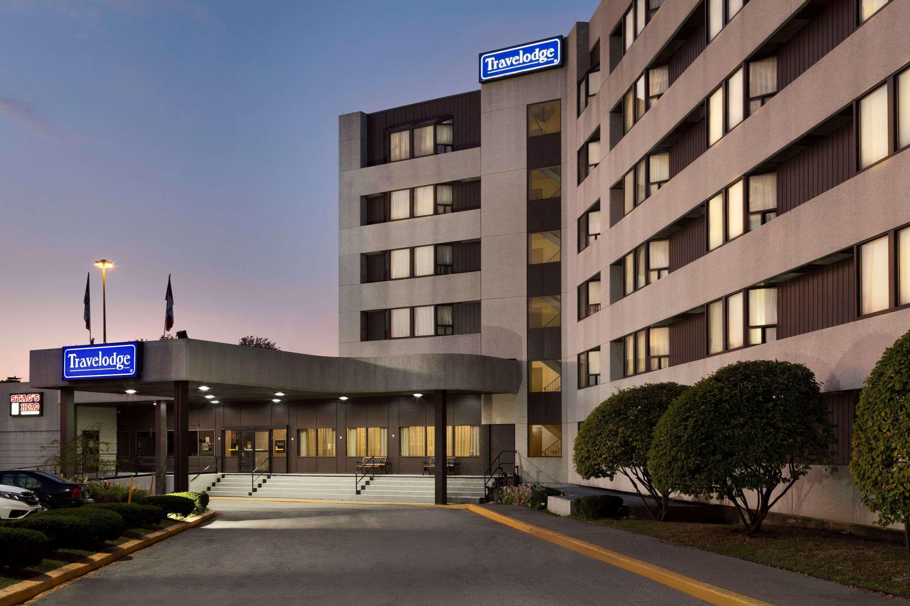 Hotel Travelodge By Wyndham East 2*