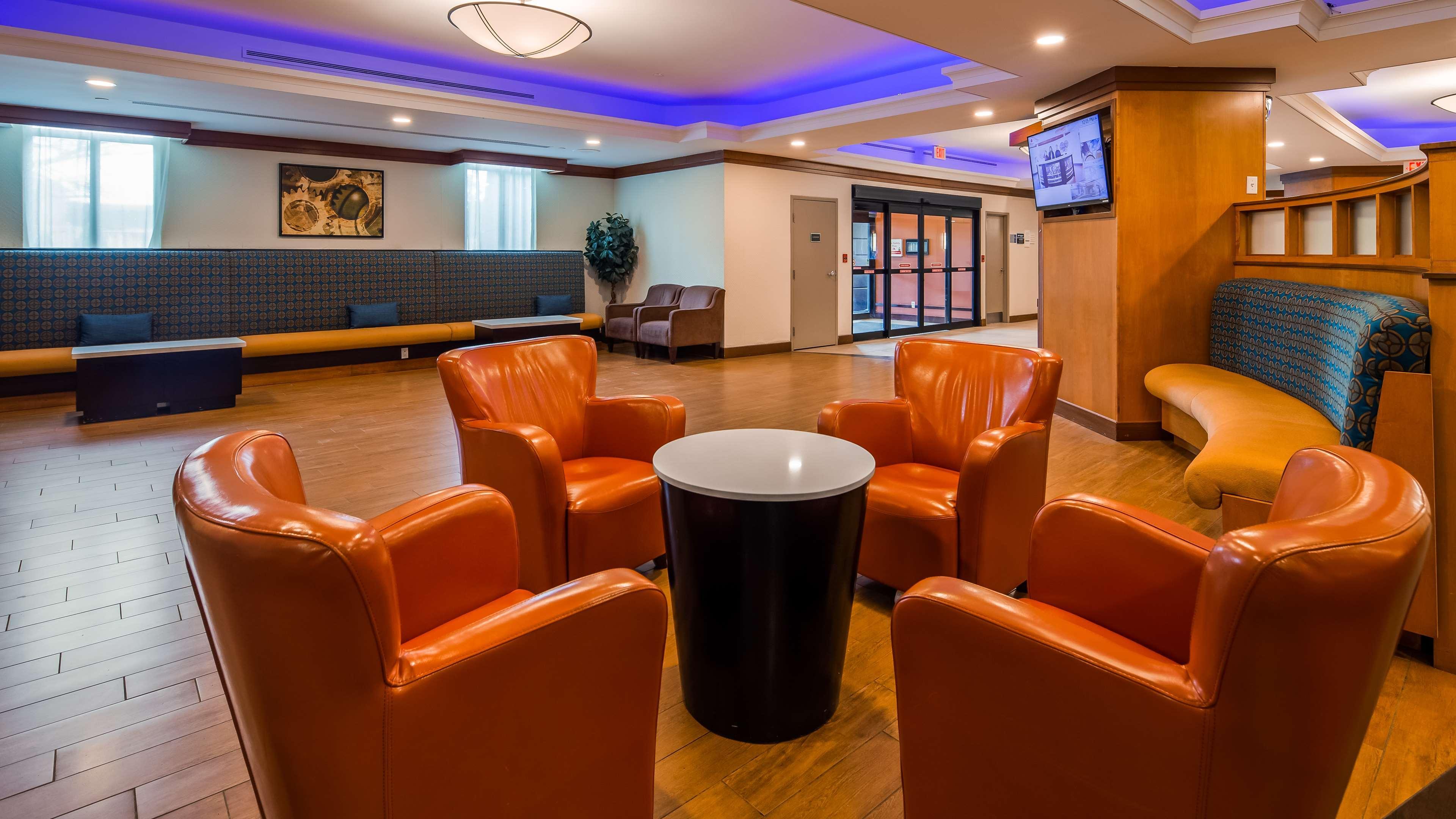 Hotel Western Premier Airport Carlingview Toronto