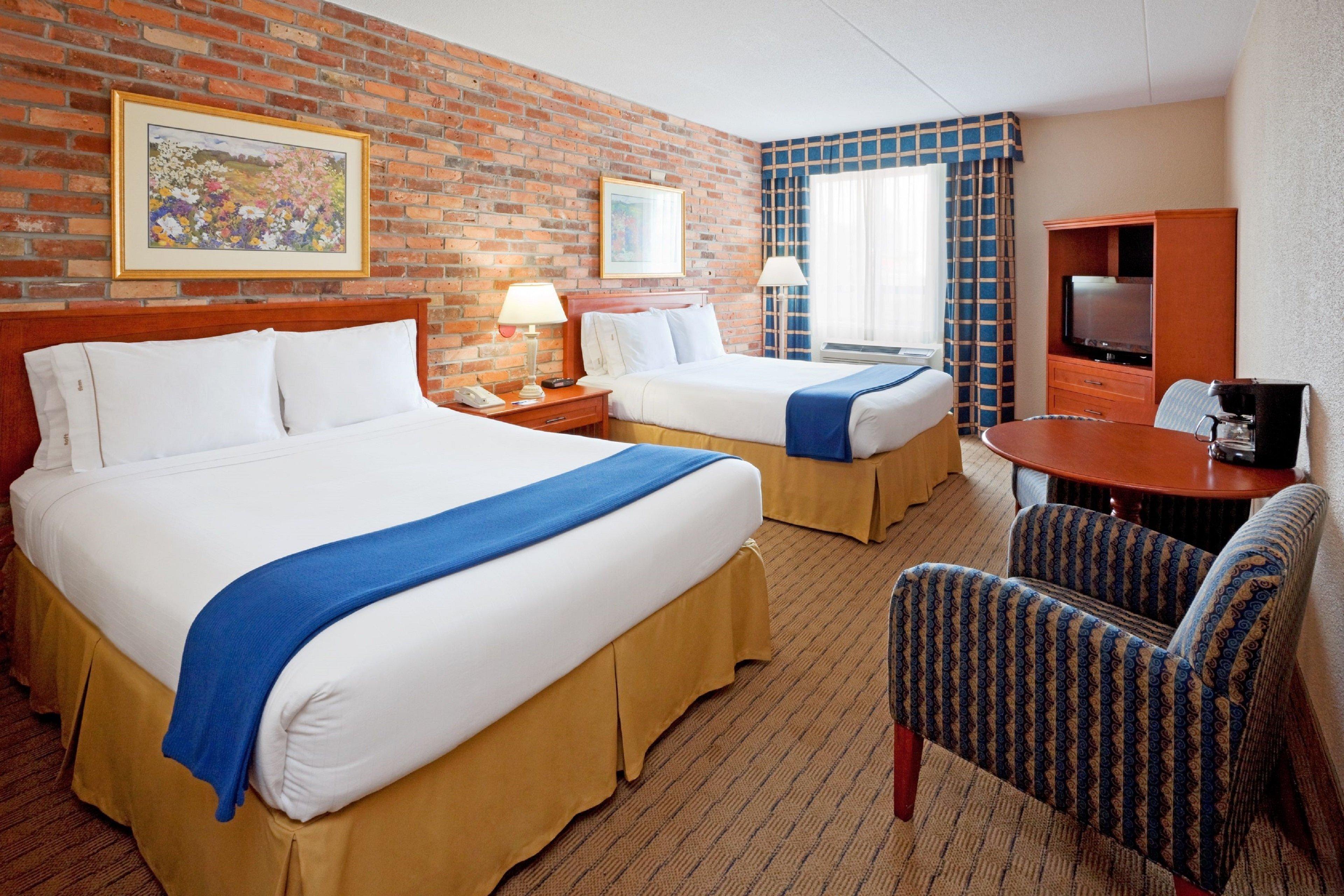 Express East, An Ihg 2* Toronto