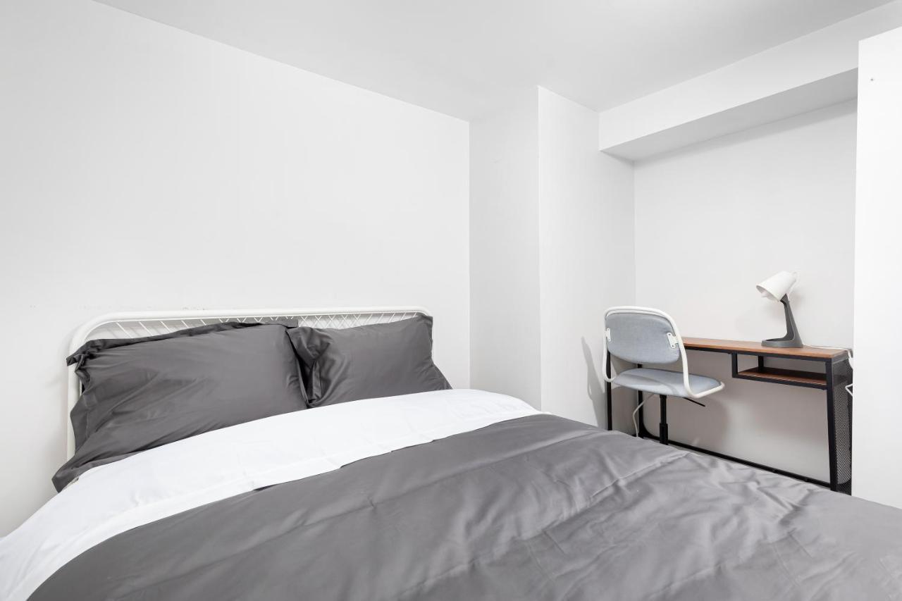 Guest house For Rent Beside U Of T