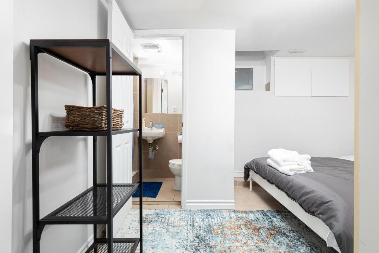For Rent Beside U Of T *