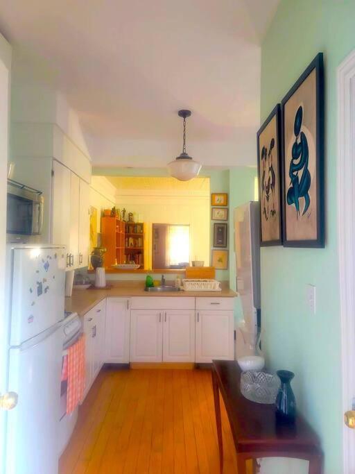 Unique Spacious Little Italy 1 Bed Apt * Toronto