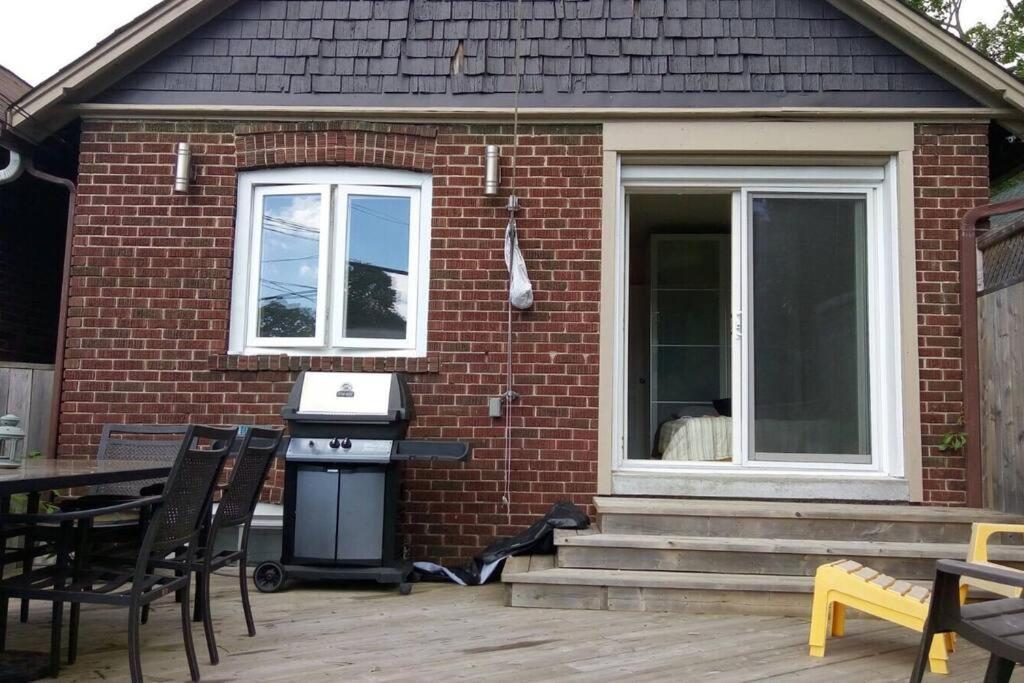 Apartment 2 Bedroom Beaches Big Backyard