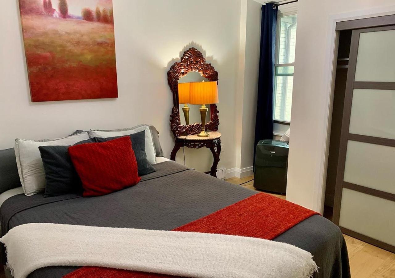 Bed & Breakfast Jacob22 Toronto