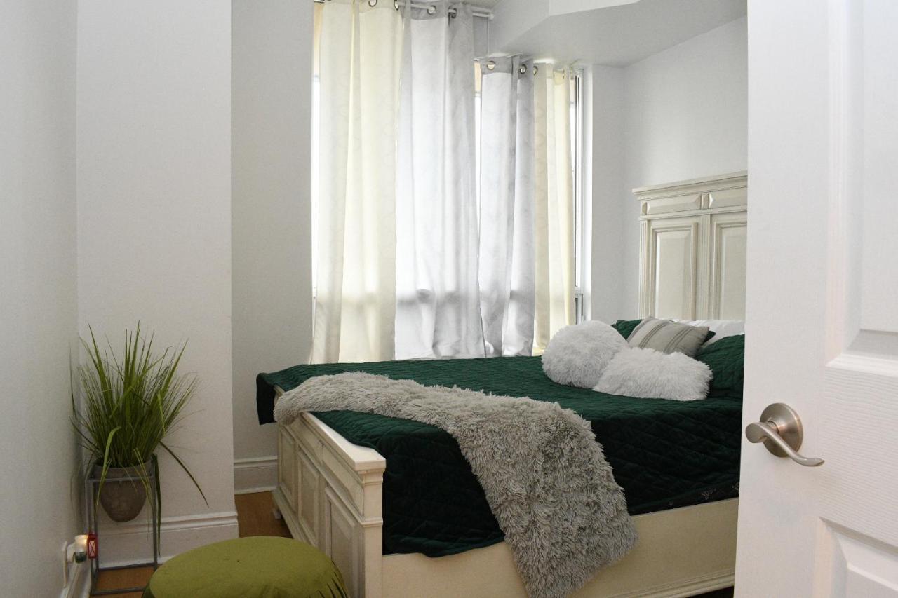 Budget-friendly But Luxury * Toronto