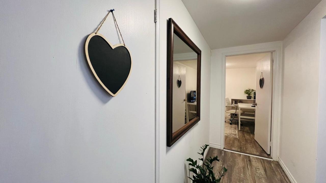 - Free Parking Bed & Breakfast Toronto