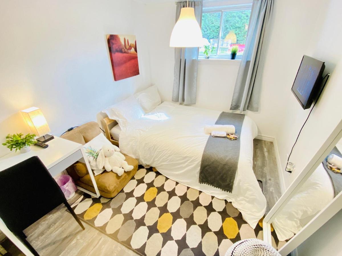 - Free Parking Bed & Breakfast Toronto