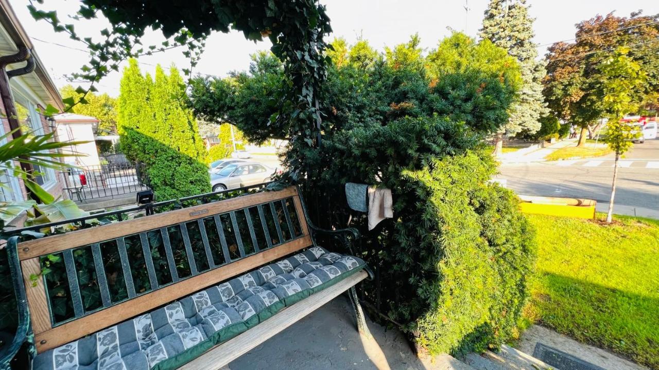 Bed & Breakfast - Free Parking
