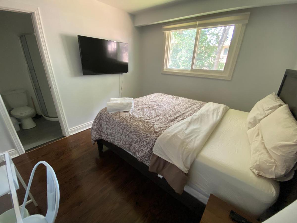 Yonge And Finch Subway !p Cozy & Quiet Private Bdr With Private Bathroom Homestay Toronto