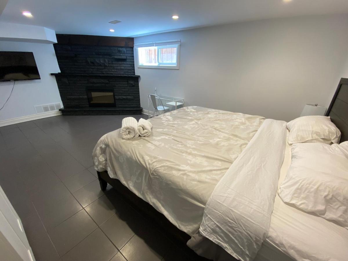 Homestay Yonge And Finch Subway !r Spacious & Stylish Prvt Bdr With Shared Bathroom Toronto