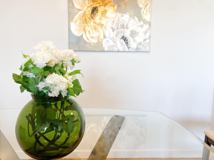 Apartment Stylish 1 Bedroom In