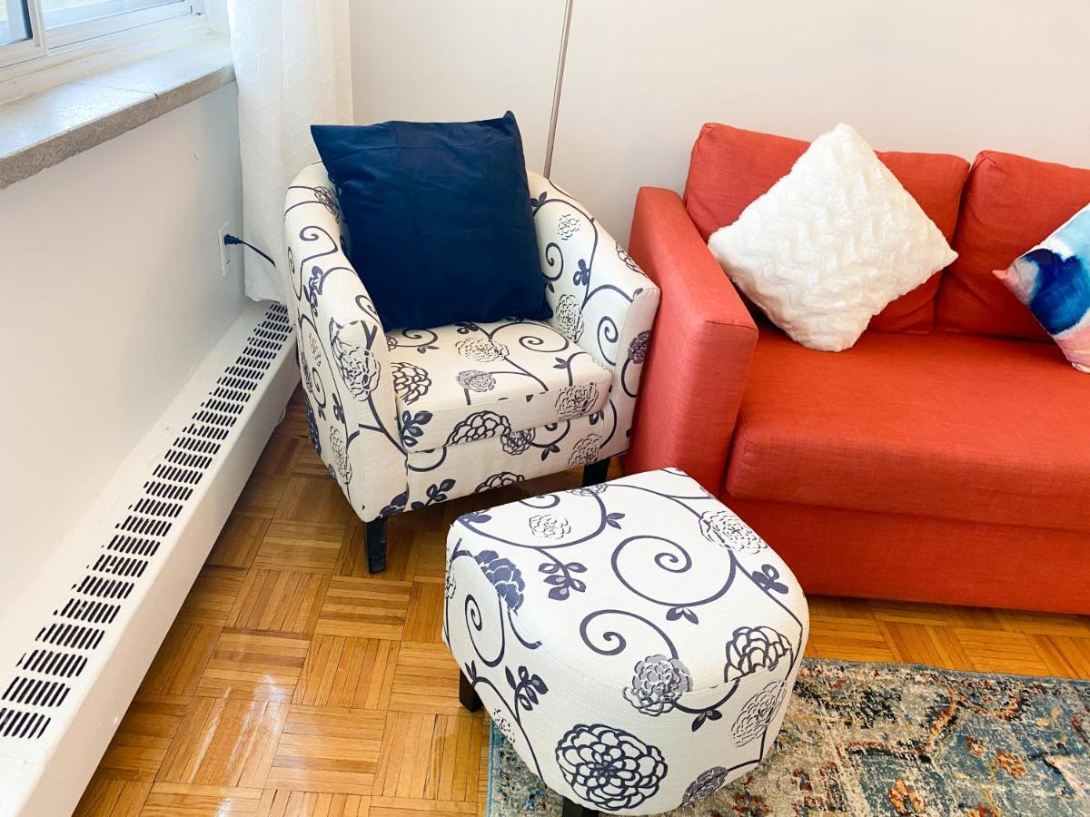 Stylish 1 Bedroom In * Toronto