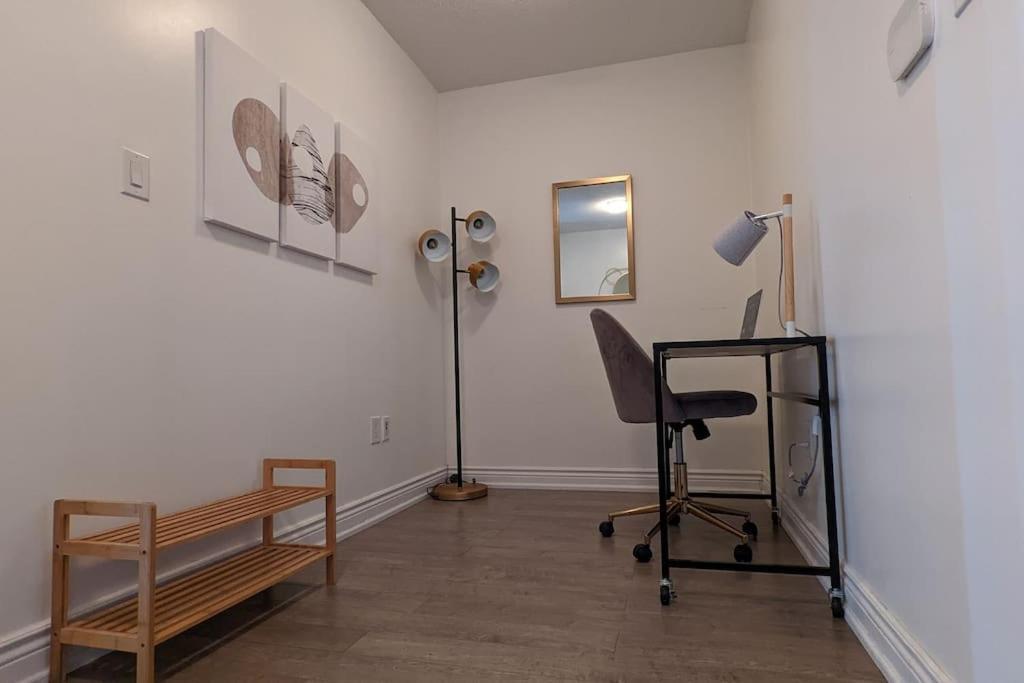 Lovely 2 Bed In Downtown Apartment Toronto
