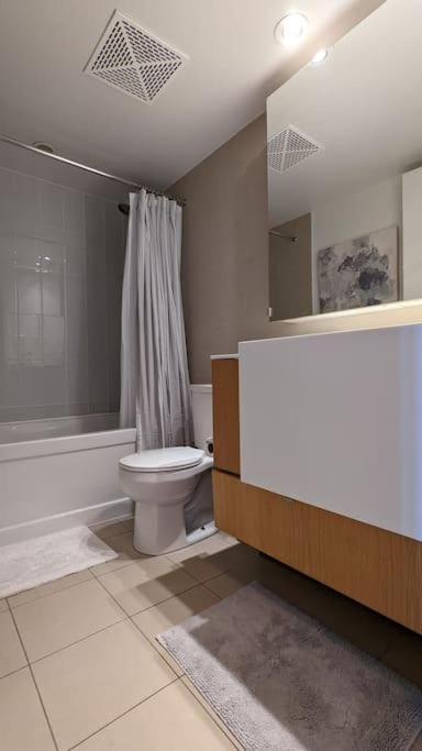 Apartment Lovely 2 Bed In Downtown *