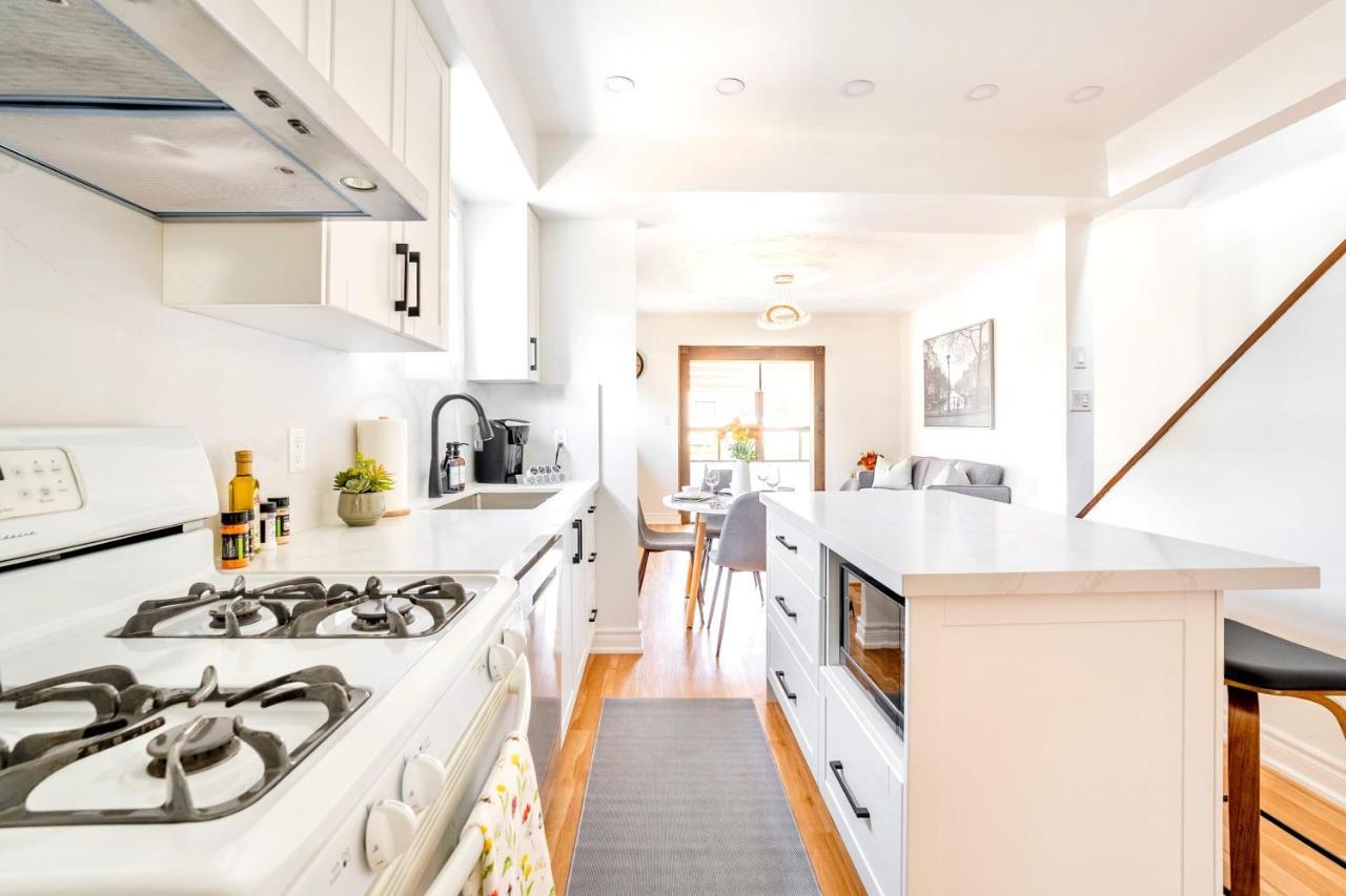3br Townhouse - St Clair West Village W Parking * Toronto
