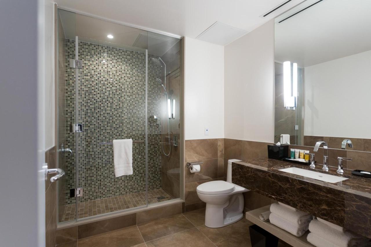 Hotel Sutton Place