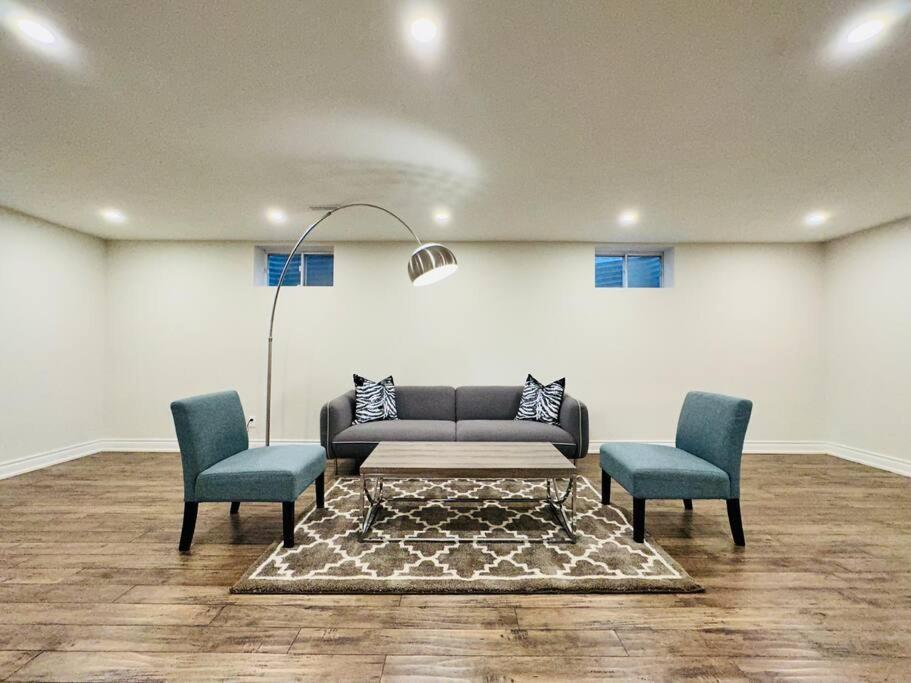 Elegant New Reno Sweet *