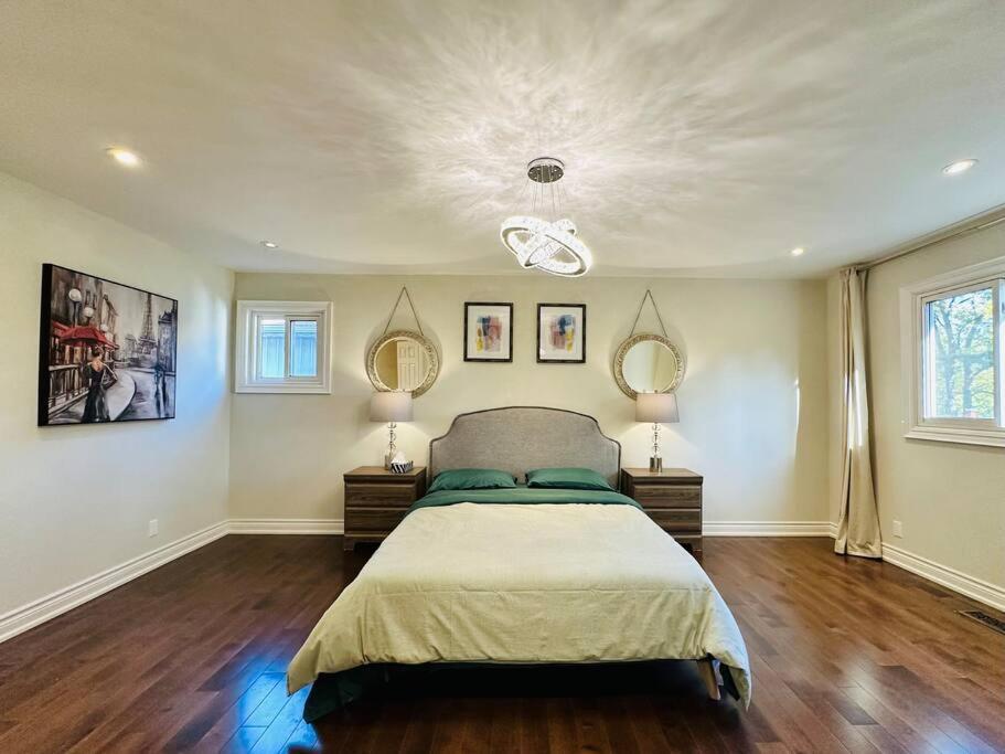 Villa Elegant New Reno Sweet Toronto