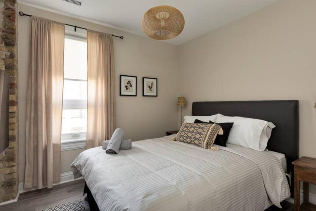 Casa Toronto