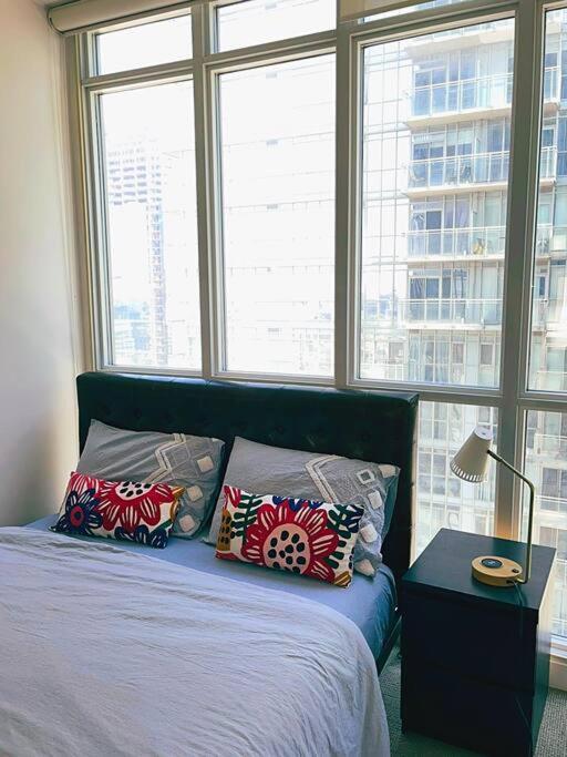 Apartment Beautiful In The Centre Of Downtown Toronto