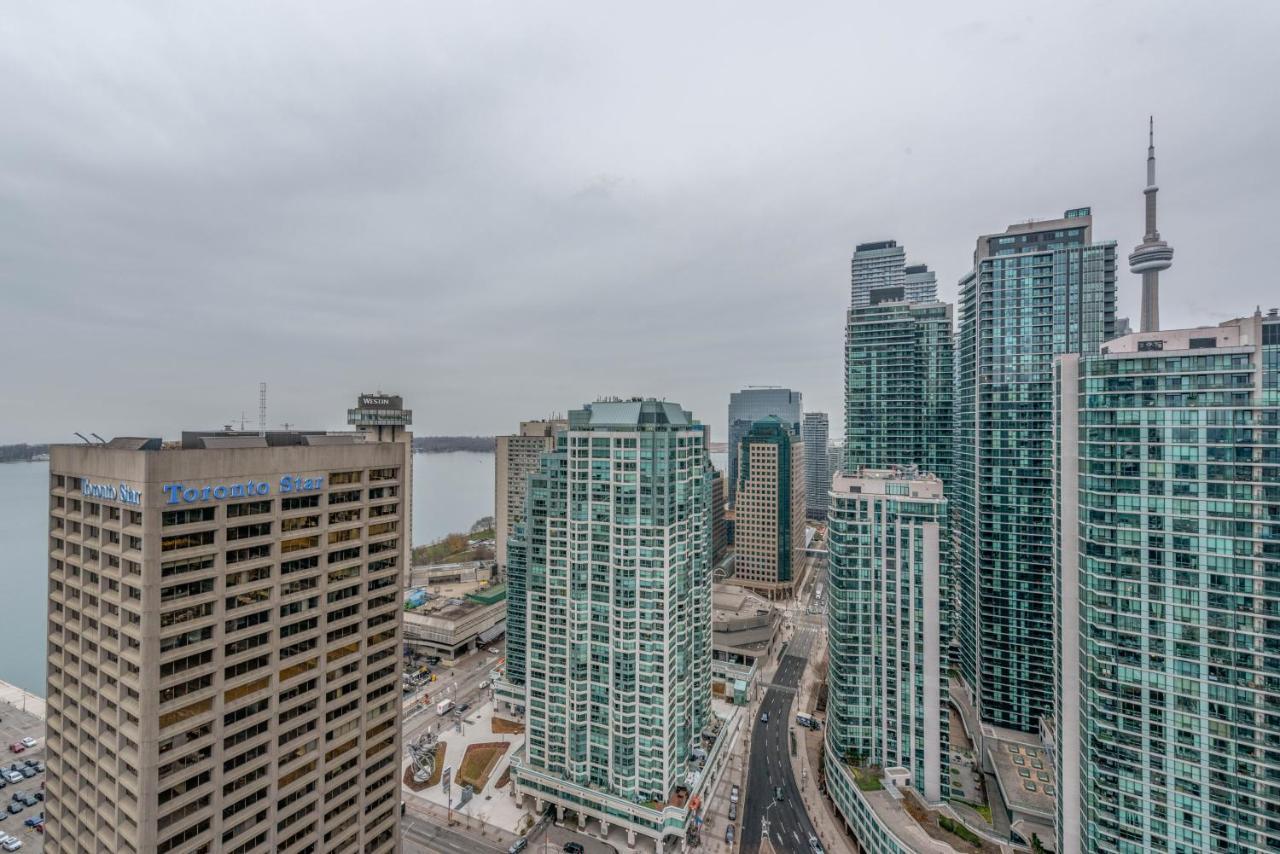 Pristine 1br + Den -harbour Front Downtown - Apartment