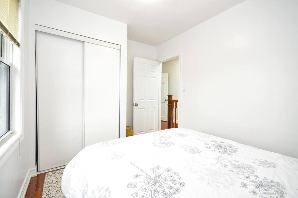 Holiday home Cheerful 3bdm With Free Parking On Premises