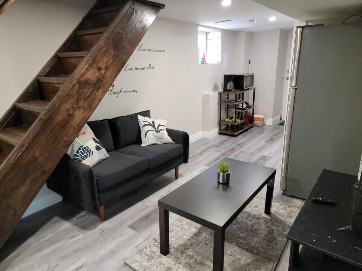 Guest house Comfy Private Unit Toronto