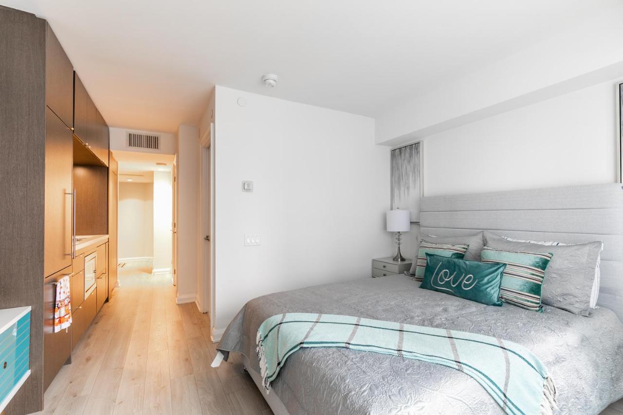 Apartment Marvelous Yorkville Toronto