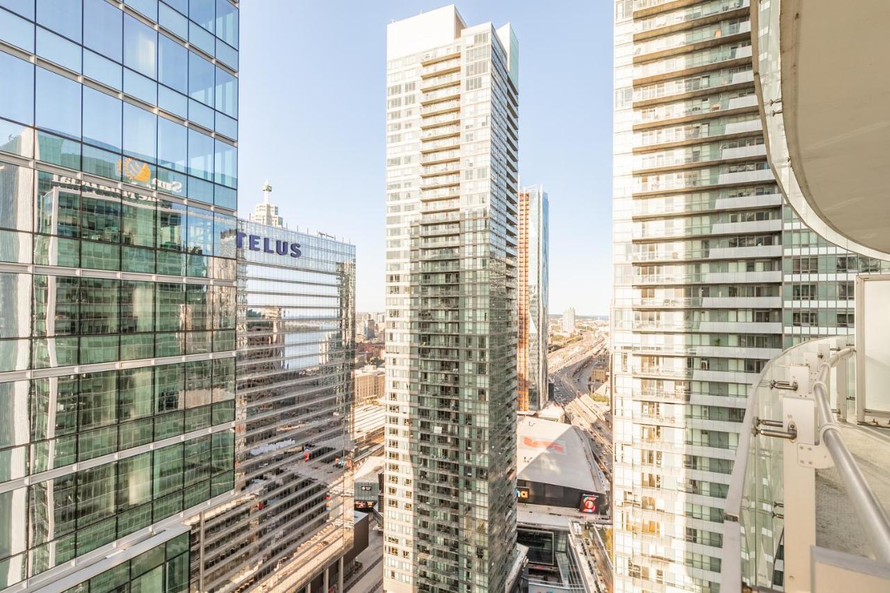 Marvelous In The Heart Of Toronto