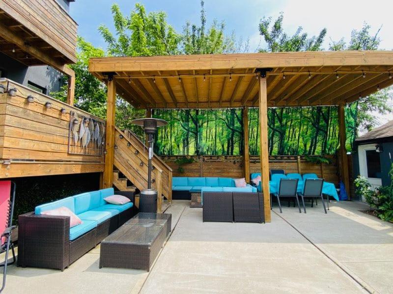 Luxury Iv East York Space Share Canada Homestay Toronto