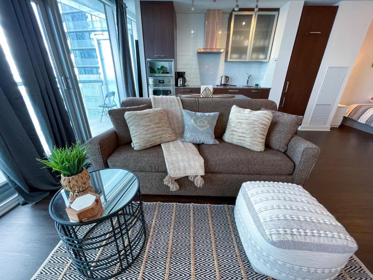 Marvelous In The Heart Of Apartment Toronto