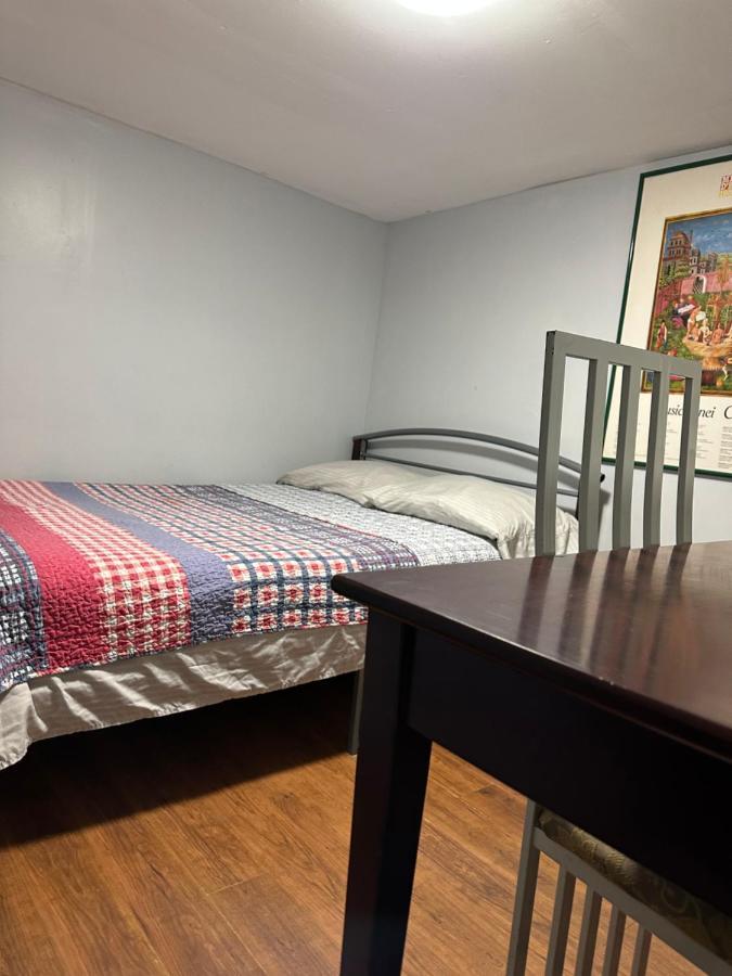 Ghalib Homestay Toronto