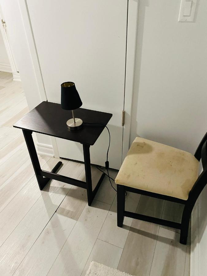 Luxury Iv East York Space Share Canada Homestay
