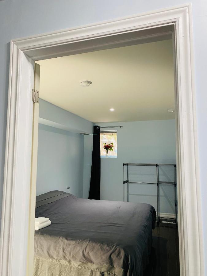 Luxury Iv East York Space Share Canada Toronto