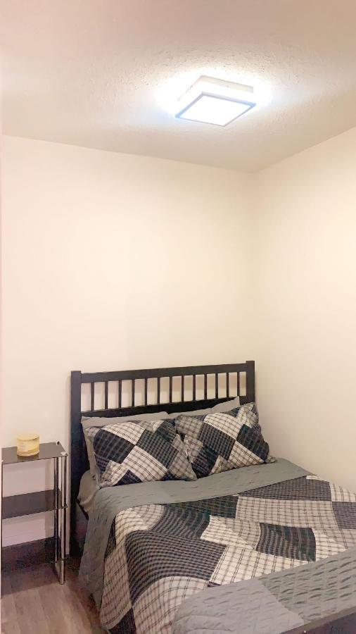 Apartment Executive 2 Beds With Lakeview Cn Tower Rogers Centre Toronto Island Entertainment District