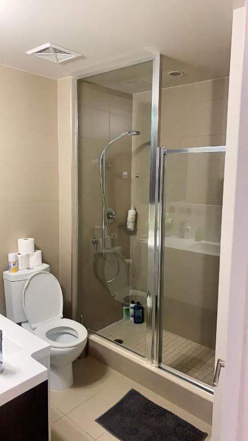 Apartment Executive 2 Beds With Lakeview Cn Tower Rogers Centre Toronto Island Entertainment District Toronto