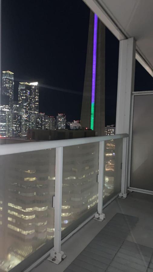 Executive 2 Beds With Lakeview Cn Tower Rogers Centre Toronto Island Entertainment District
