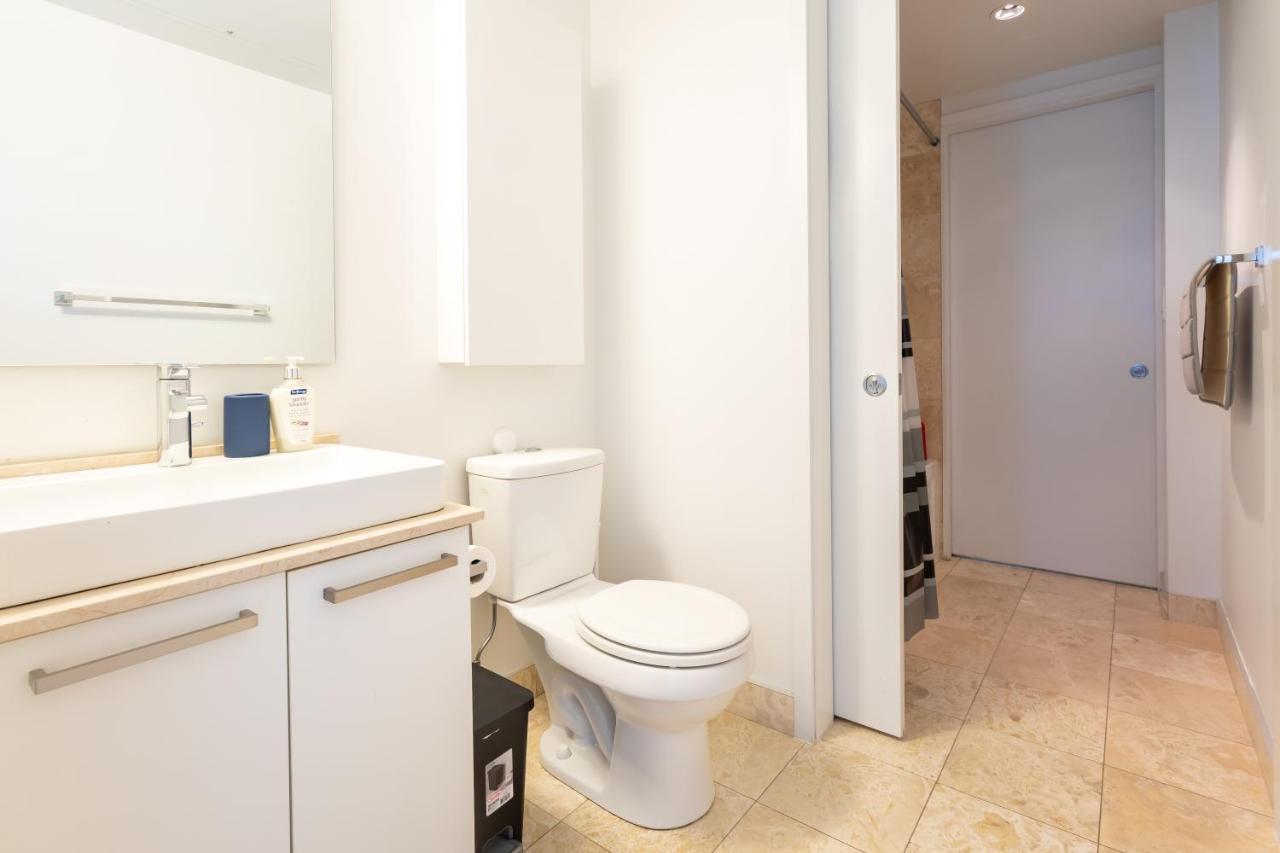 Exclusive Downtown 2bed Suites Apartment Toronto