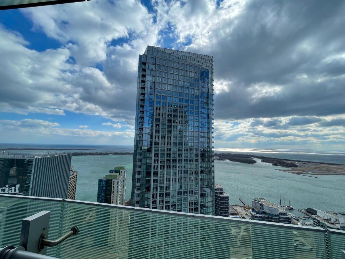 Marvelous In The Heart Of Toronto