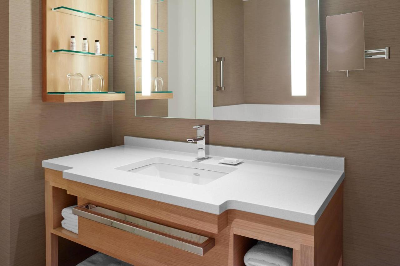 Delta By Marriott 4* Toronto
