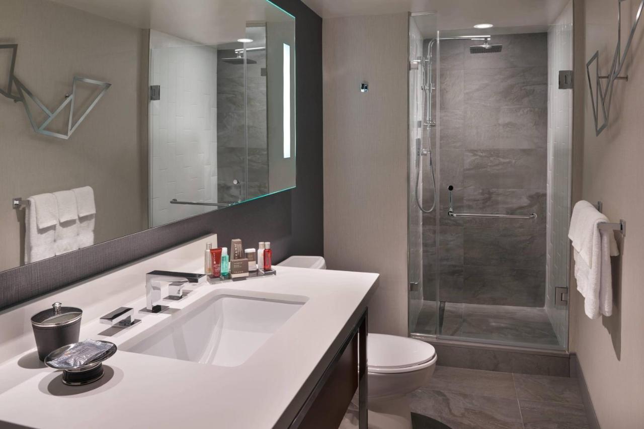 Hotel Marriott Centre 4*