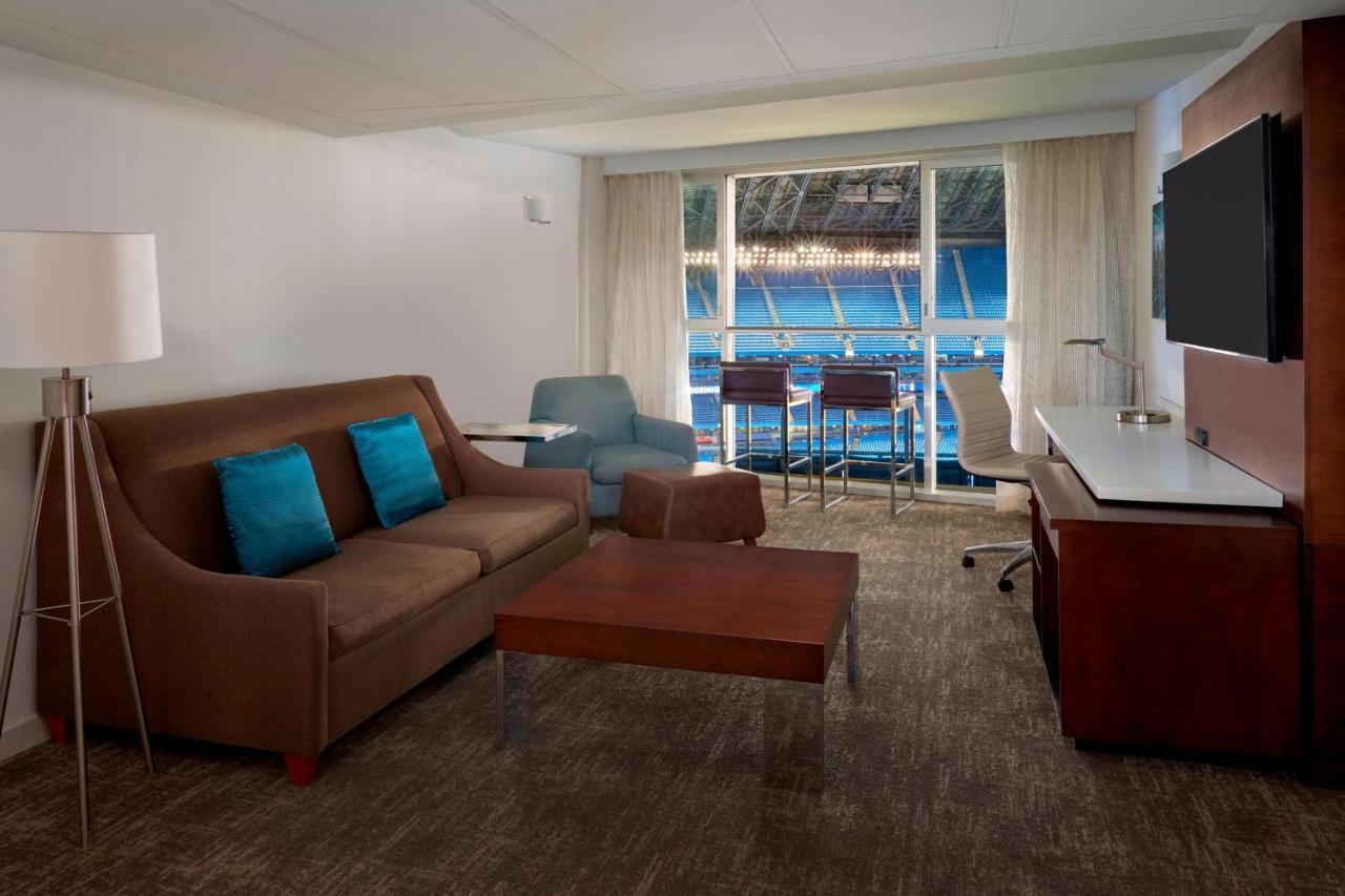Marriott Centre Hotel 4*