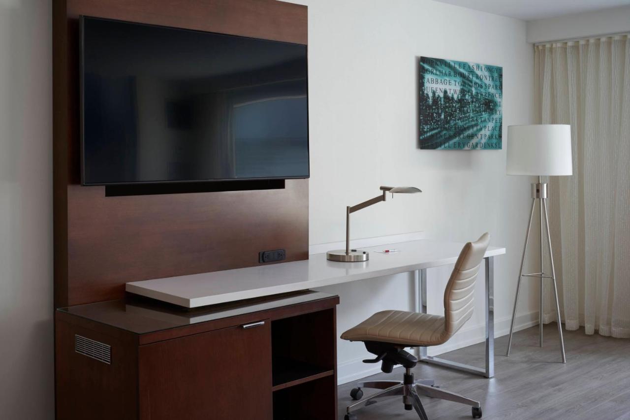 Hotel Marriott Centre 4*