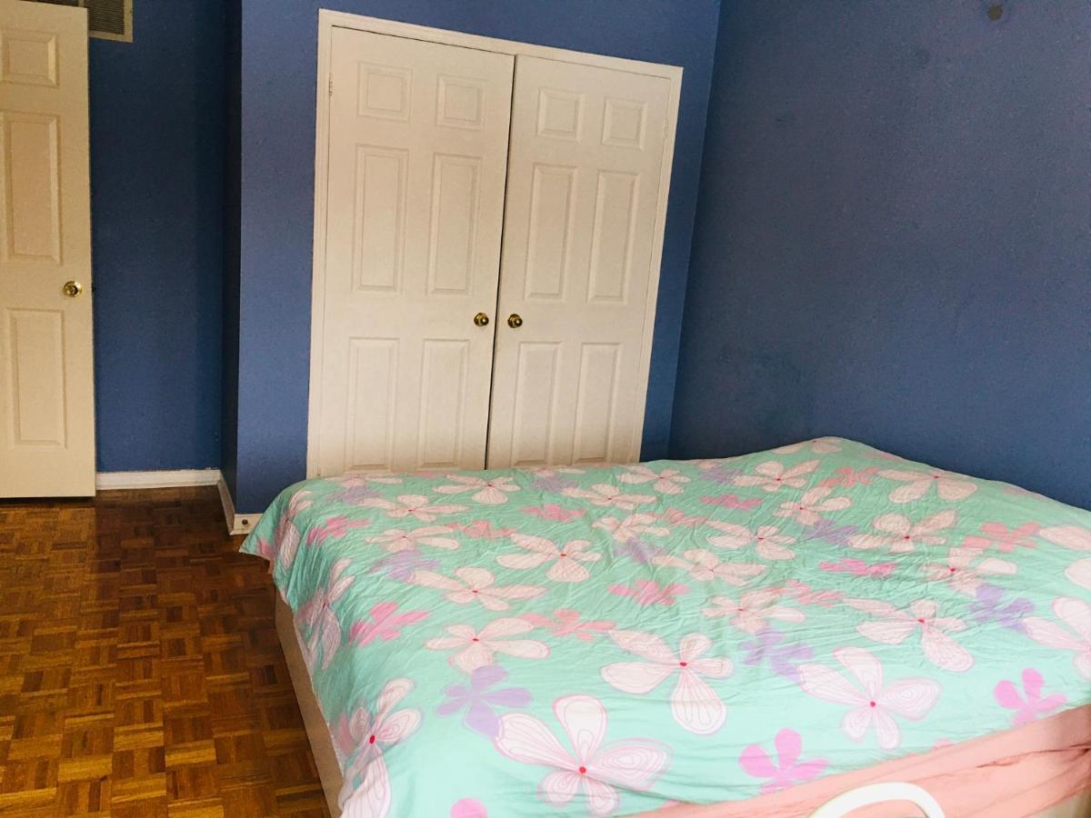 Homestay Spacious, Cozy And Neat Private Near Utsc *