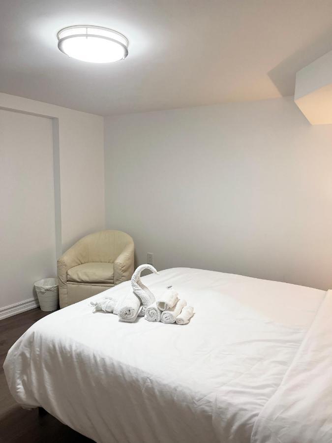 Guest house Simple & Tidy Private Toronto