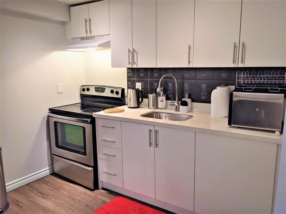 Bright Parkdale Court - Little Portugal W/ Free Parking