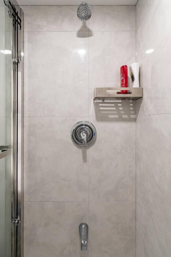Simple & Tidy Private * Toronto